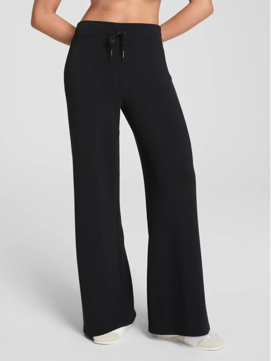 SPANX Pants - Spanx air essentials wide leg pant size medium. Condition like new.
